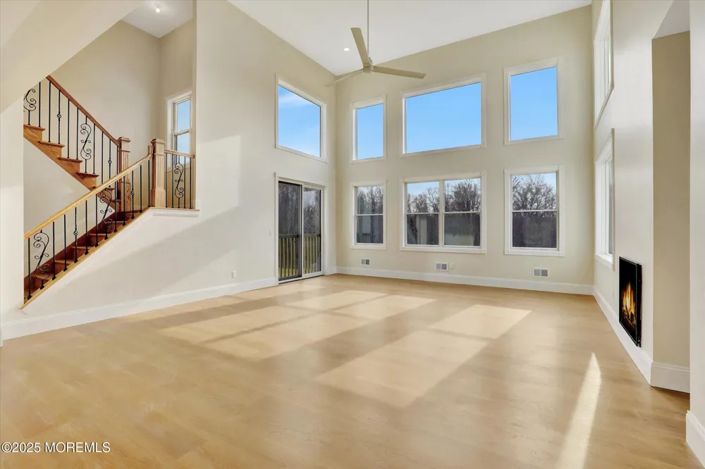 5 Cook Court Millstone, NJ 08535