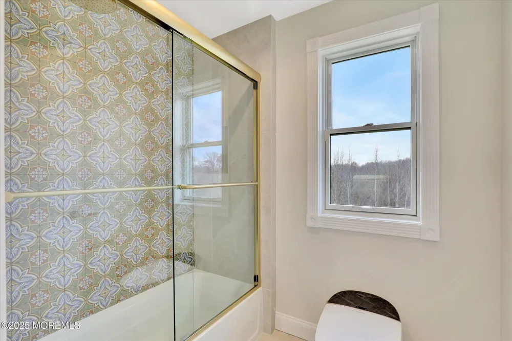 5 Cook Court Millstone, NJ 08535