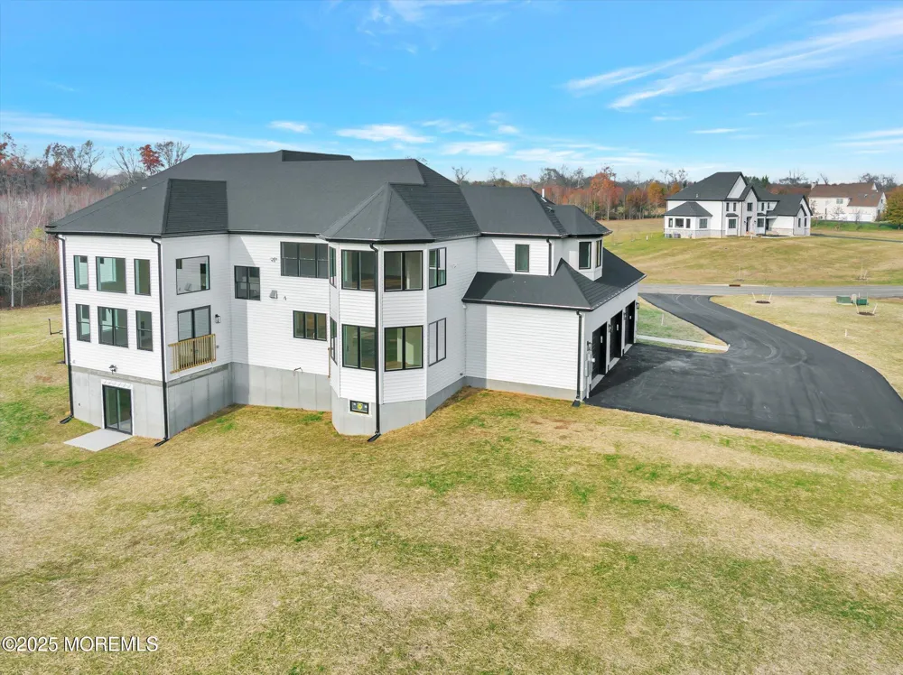 5 Cook Court Millstone, NJ 08535
