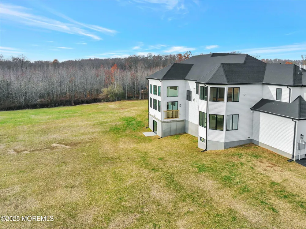 5 Cook Court Millstone, NJ 08535