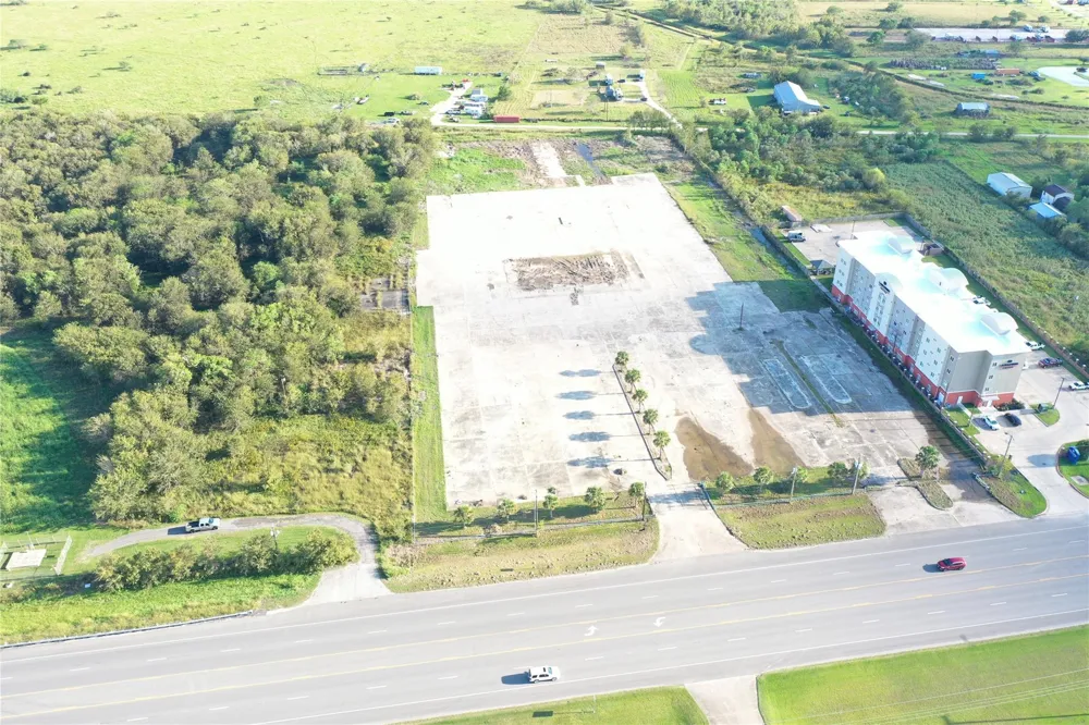 5900 Highway 35 Highway E Bay City, TX 77414