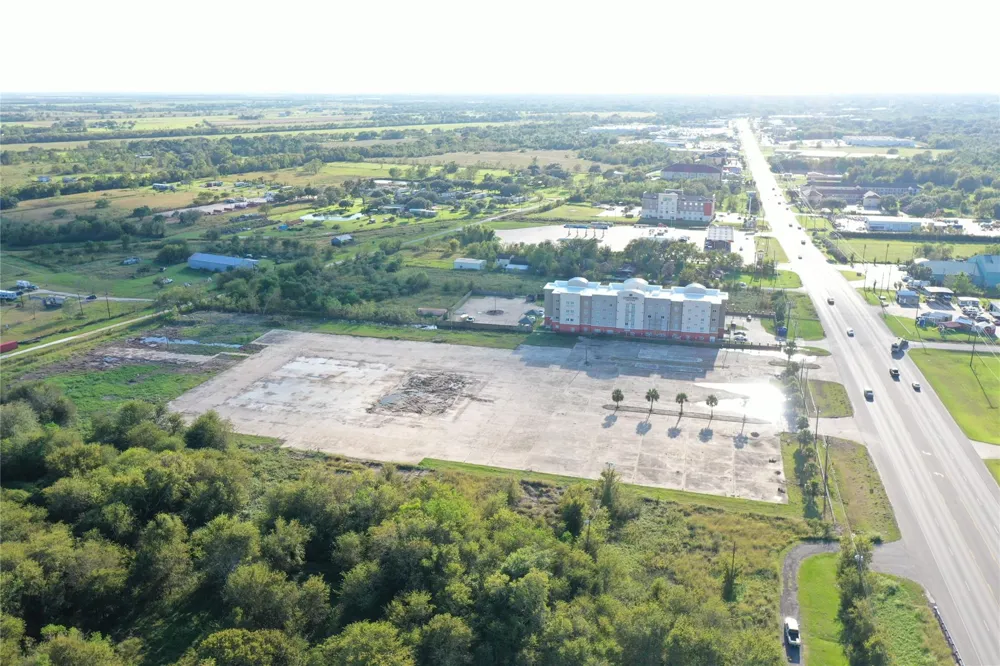 5900 Highway 35 Highway E Bay City, TX 77414