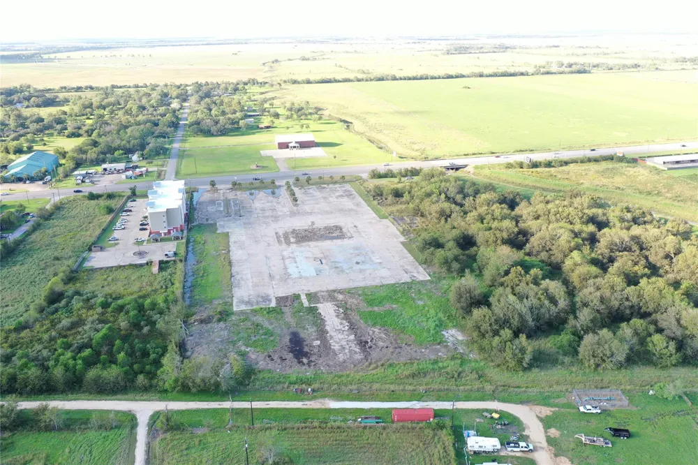 5900 Highway 35 Highway E Bay City, TX 77414