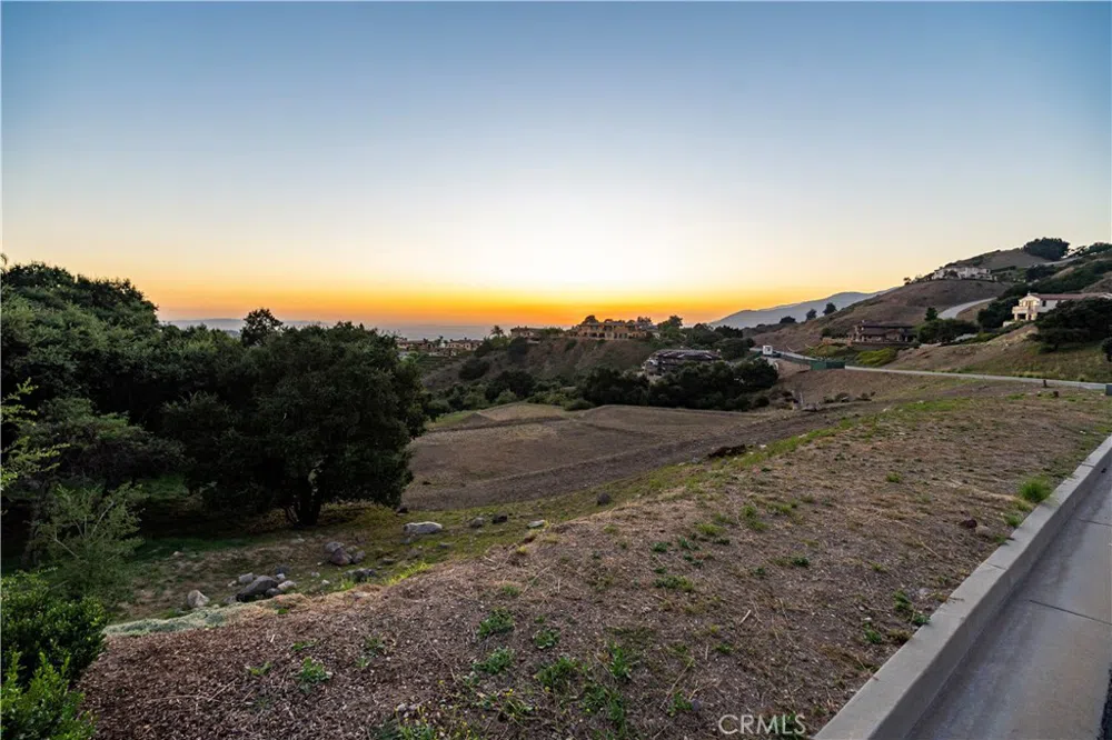 648 Gordon Highlands Road Glendora, CA 91741