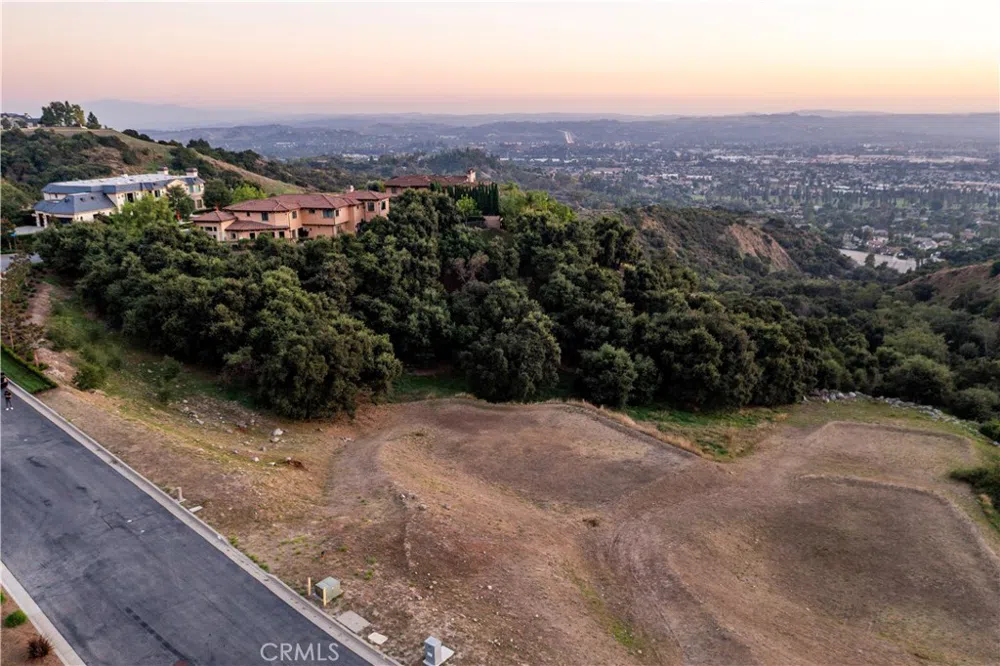 648 Gordon Highlands Road Glendora, CA 91741