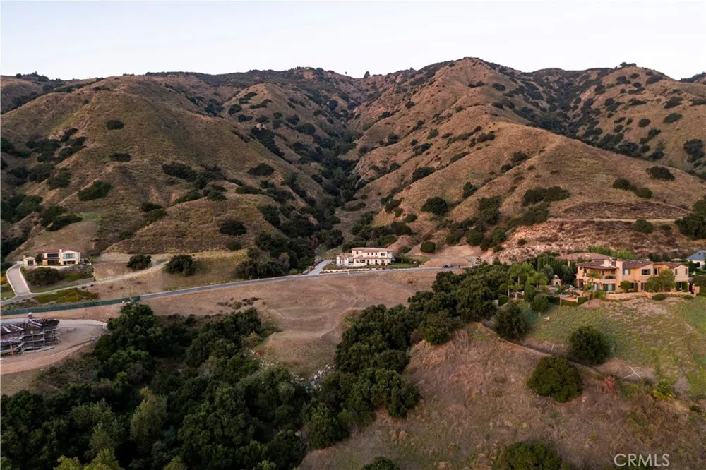 648 Gordon Highlands Road Glendora, CA 91741