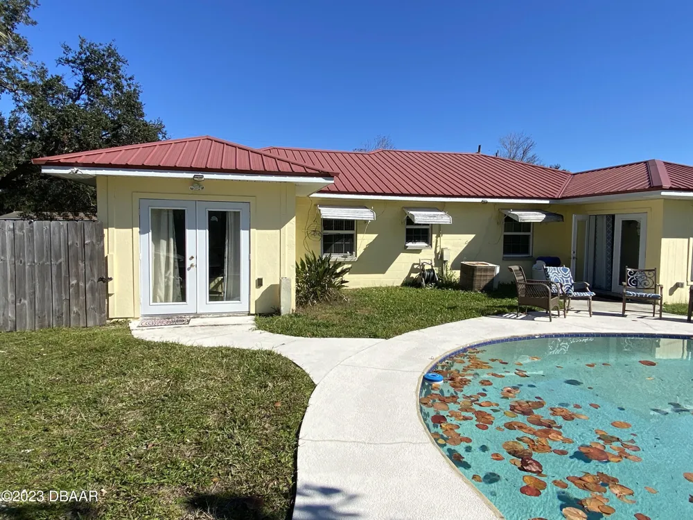 910 Lake Avenue Edgewater, FL 32132