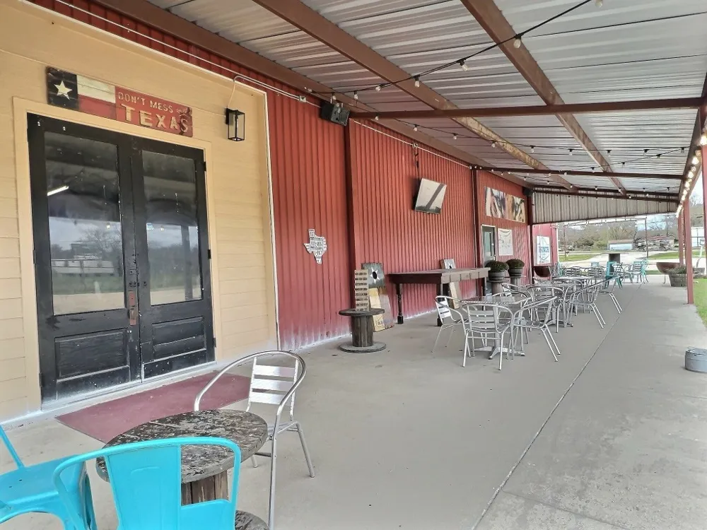 415 W S. US Highway 79 Highway Rockdale, TX 76567
