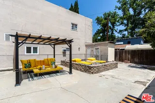 2751 PARTRIDGE AVENUE Los Angeles, CA 90039