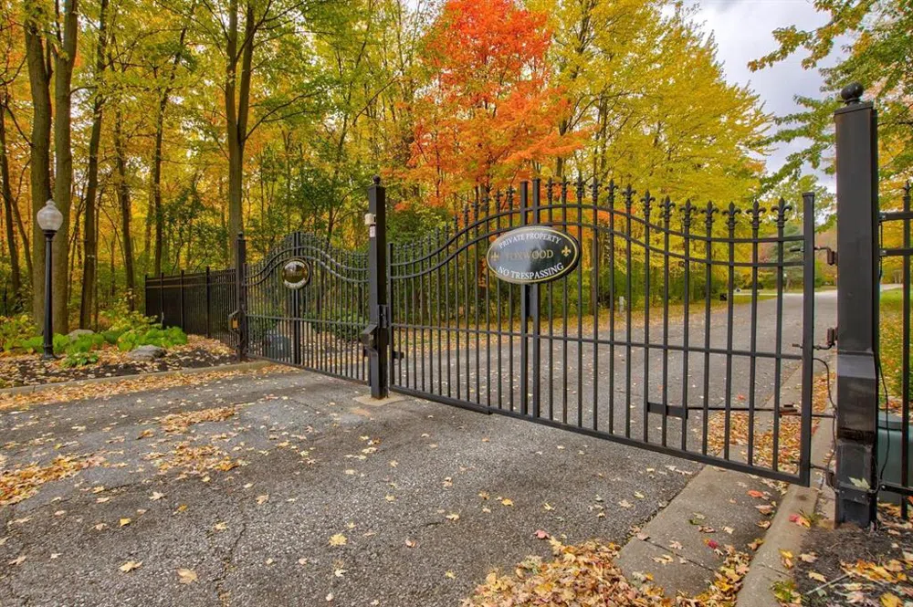 72 Bunny Trail Saginaw Charter Township, MI 48638