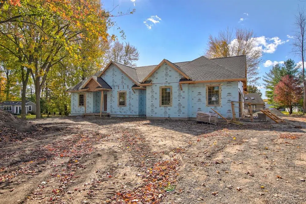 71 Bunny Trail Saginaw Charter Township, MI 48638