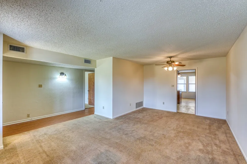 2334 CR 105 Lampasas, TX 76550