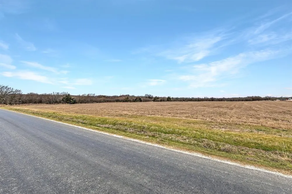 Southmayd Road Collinsville, TX 76233
