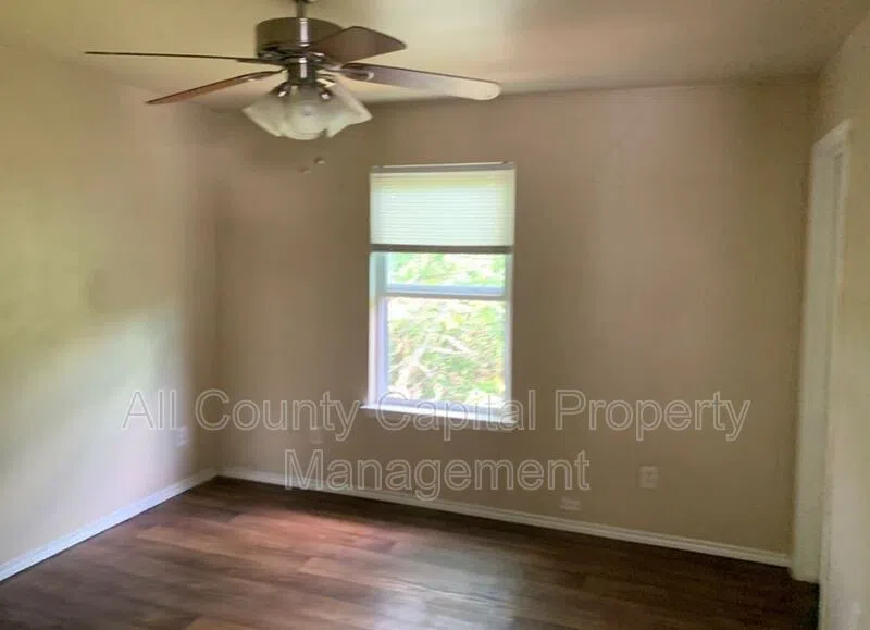 1011 Advance Street #1011 San Marcos, TX 78666