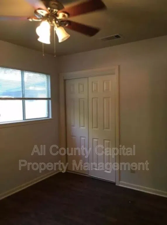 2102 Pompton Drive #A Austin, TX 78757