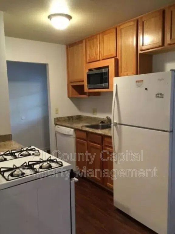 2102 Pompton Drive #A Austin, TX 78757