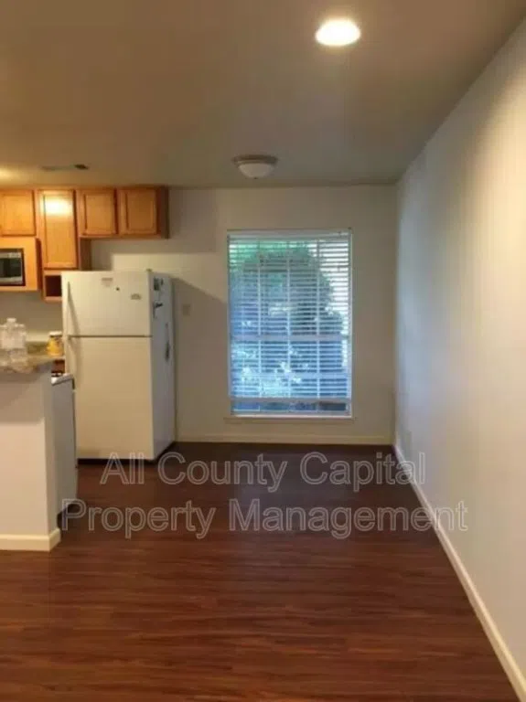 2102 Pompton Drive #A Austin, TX 78757