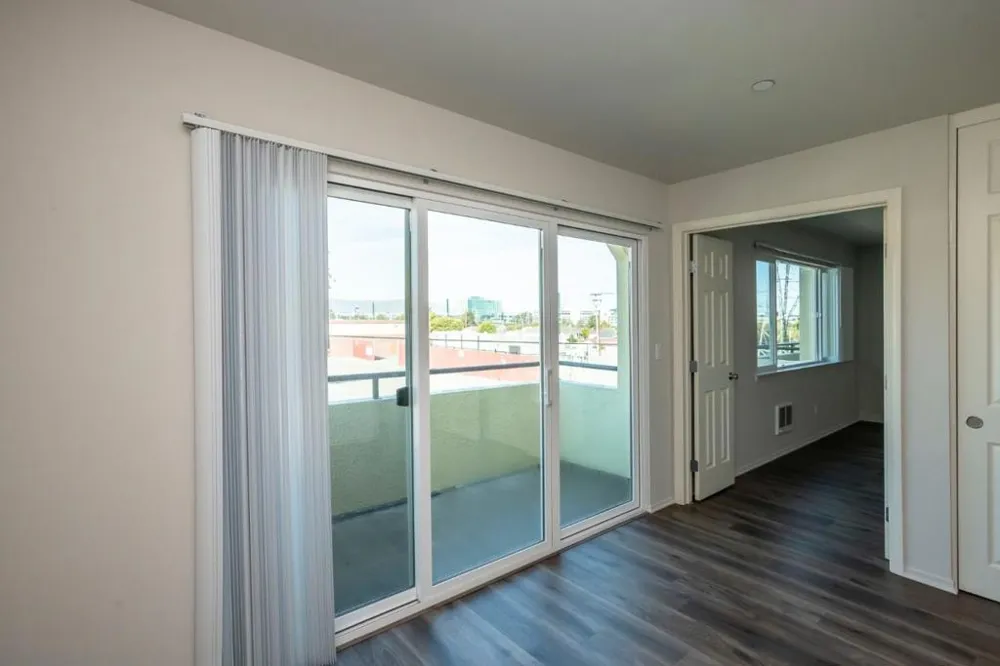 1007 Hemlock Avenue Millbrae, CA 94030