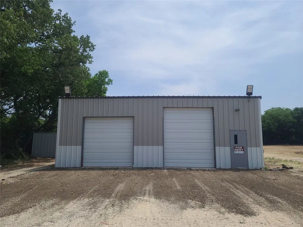 870 Mayhill Road Denton, TX 76208