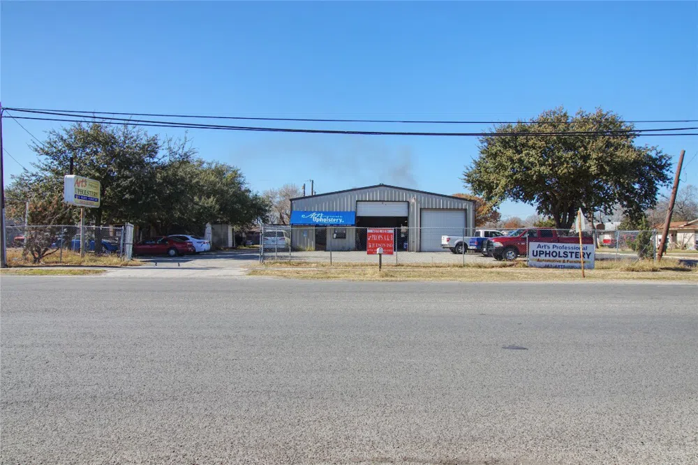 2627 Ackerman Rd Kirby, TX 78219