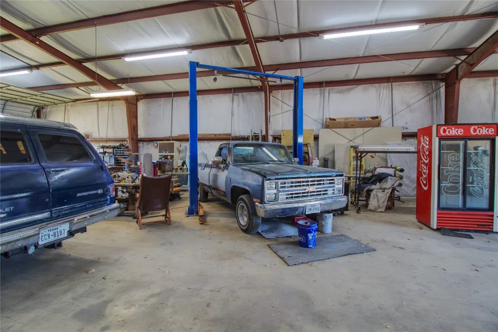 2627 Ackerman Rd Kirby, TX 78219