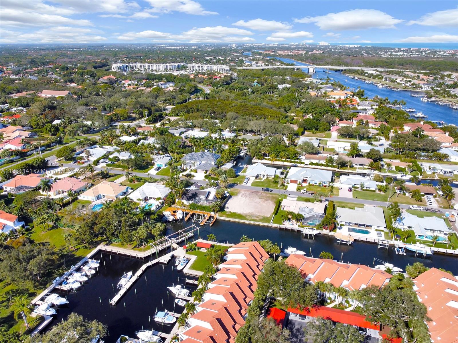 2400 Edward Rd Palm Beach Gardens, FL 33410