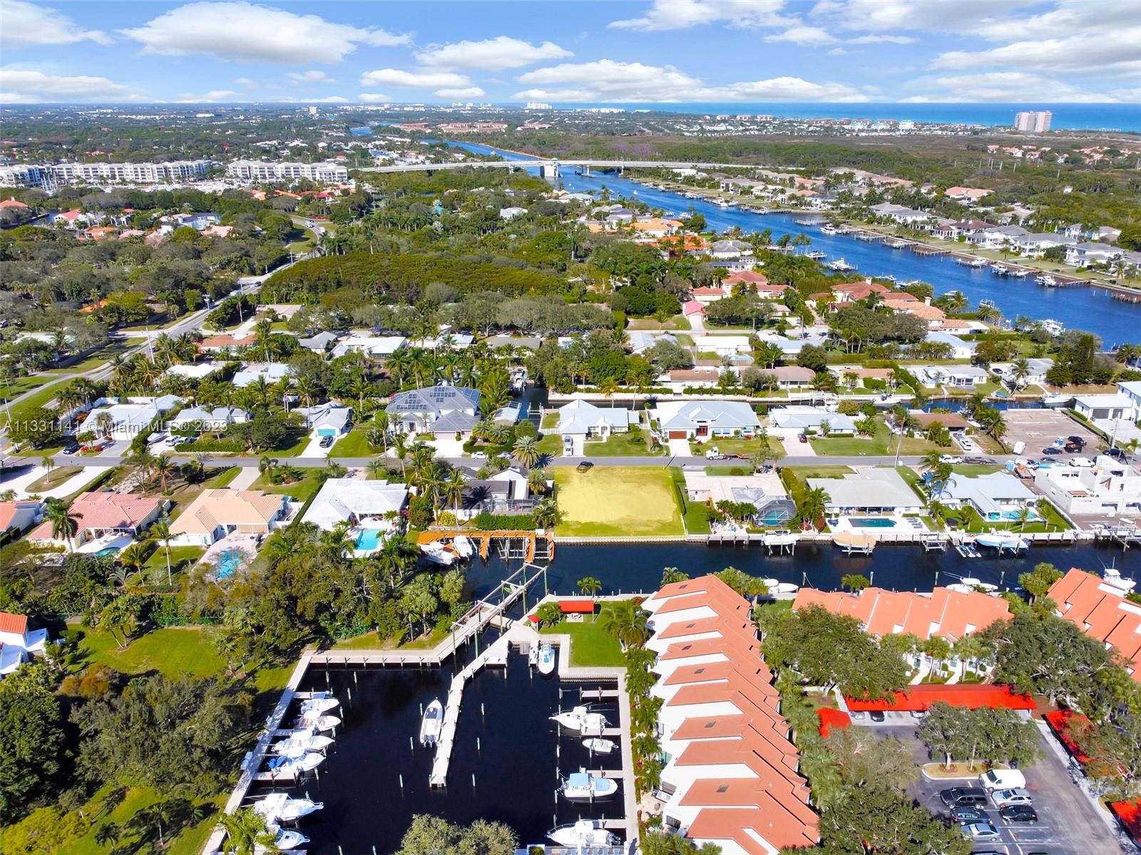 2400 Edward Rd Palm Beach Gardens, FL 33410