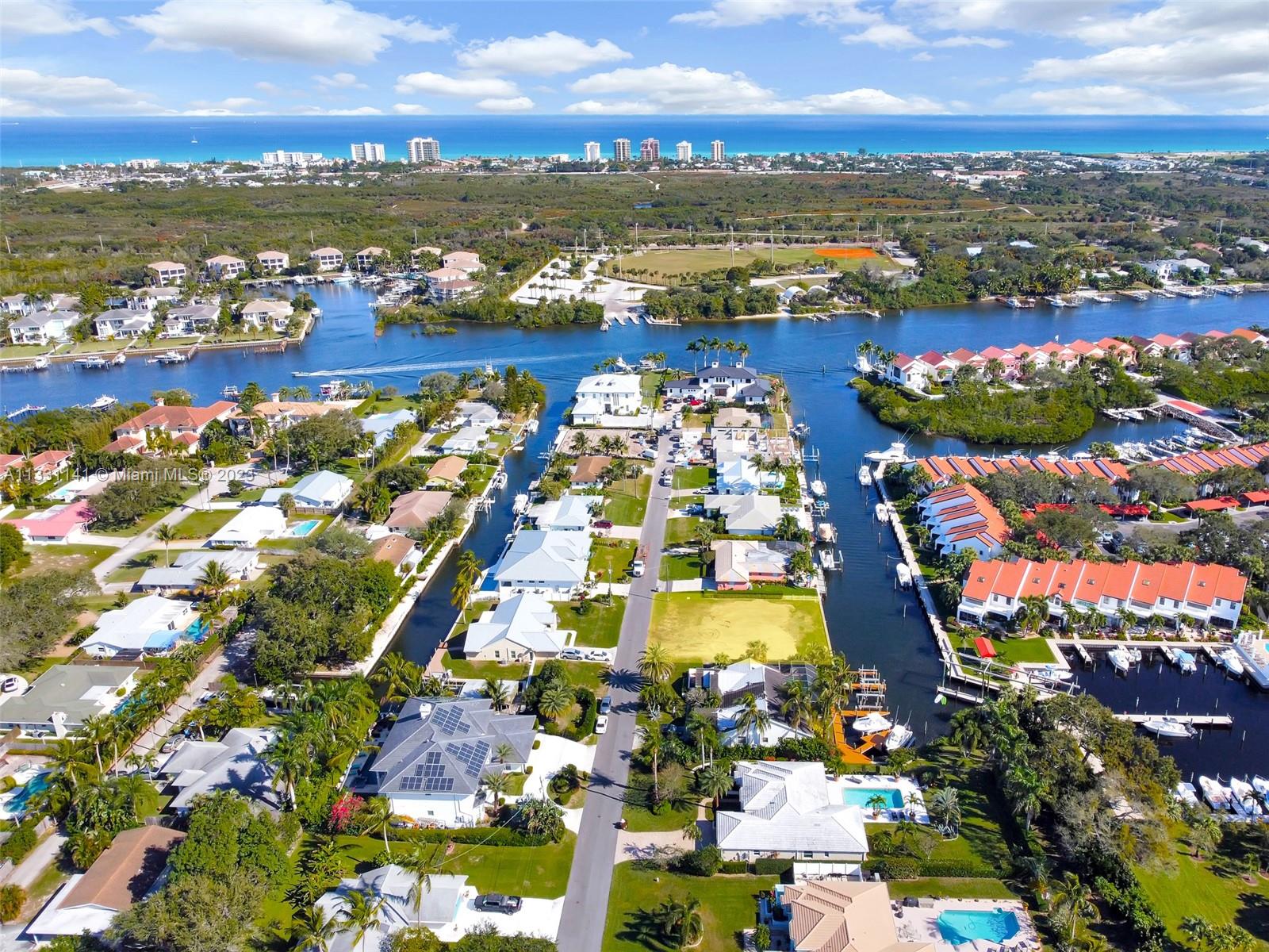 2400 Edward Rd Palm Beach Gardens, FL 33410