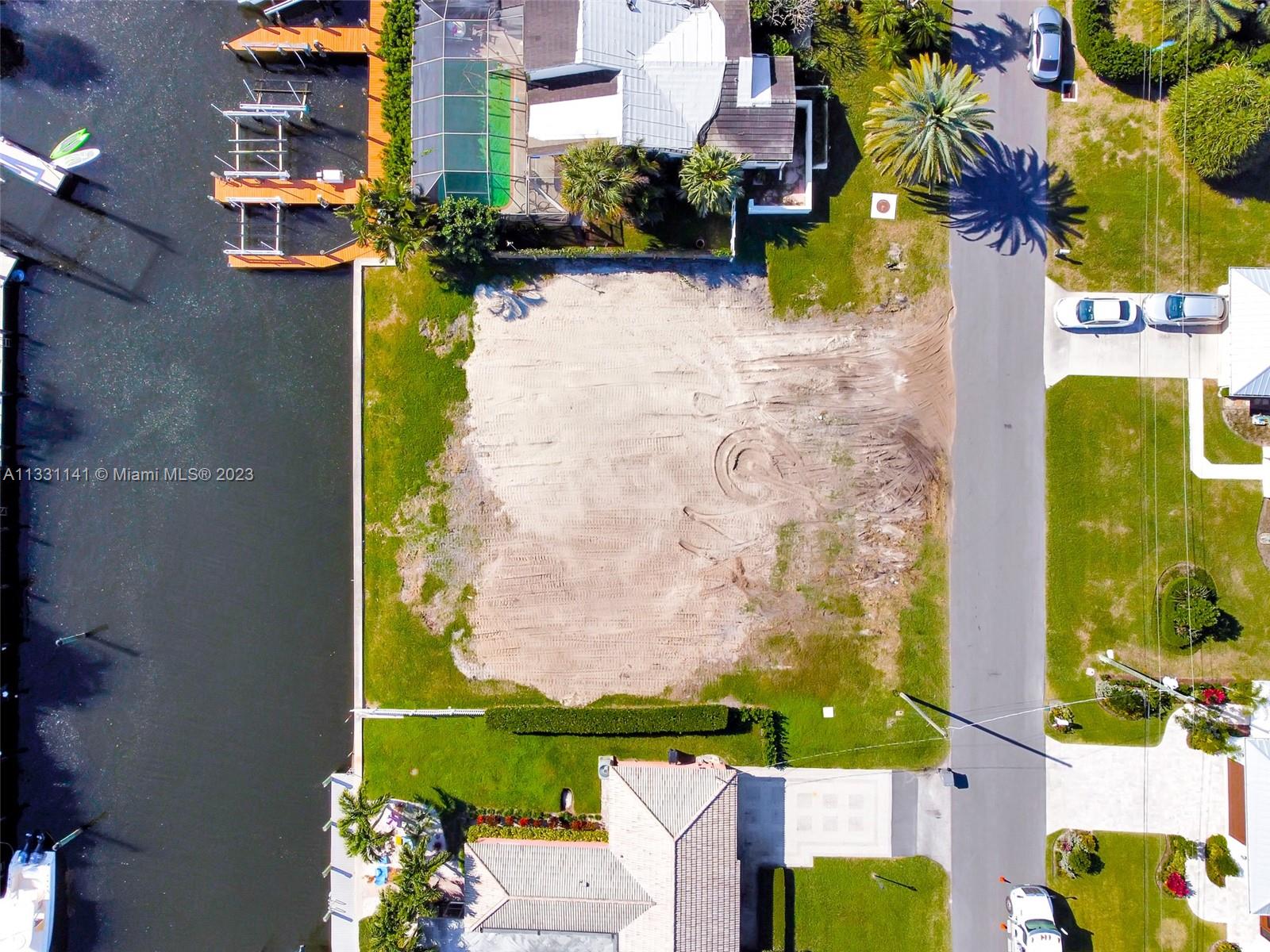 2400 Edward Rd Palm Beach Gardens, FL 33410
