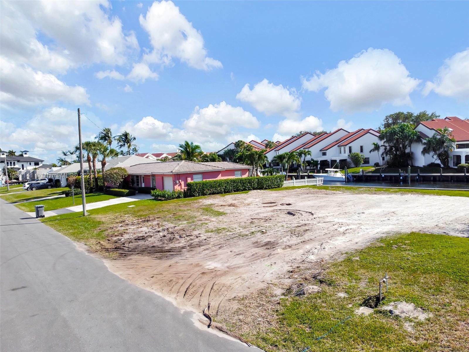 2400 Edward Rd Palm Beach Gardens, FL 33410