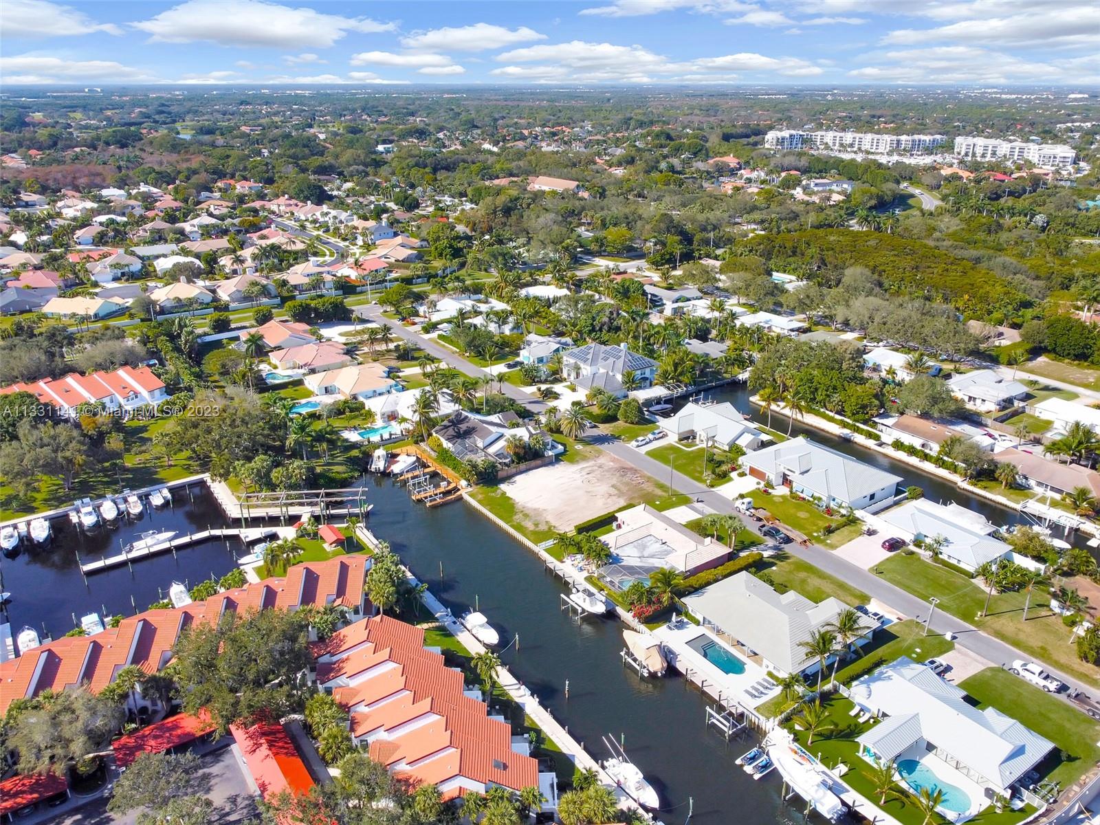 2400 Edward Rd Palm Beach Gardens, FL 33410