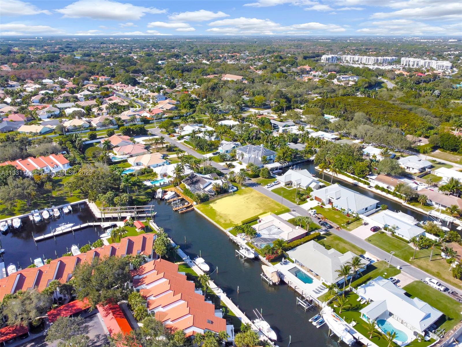 2400 Edward Rd Palm Beach Gardens, FL 33410