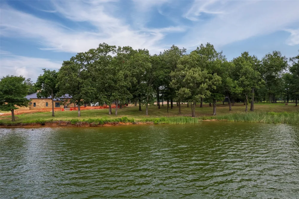Eagles Nest Circle Mount Vernon, TX 75457