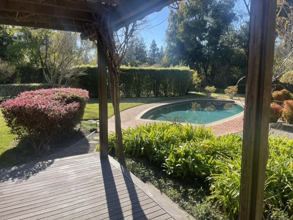 9 Betty Lane Atherton, CA 94027