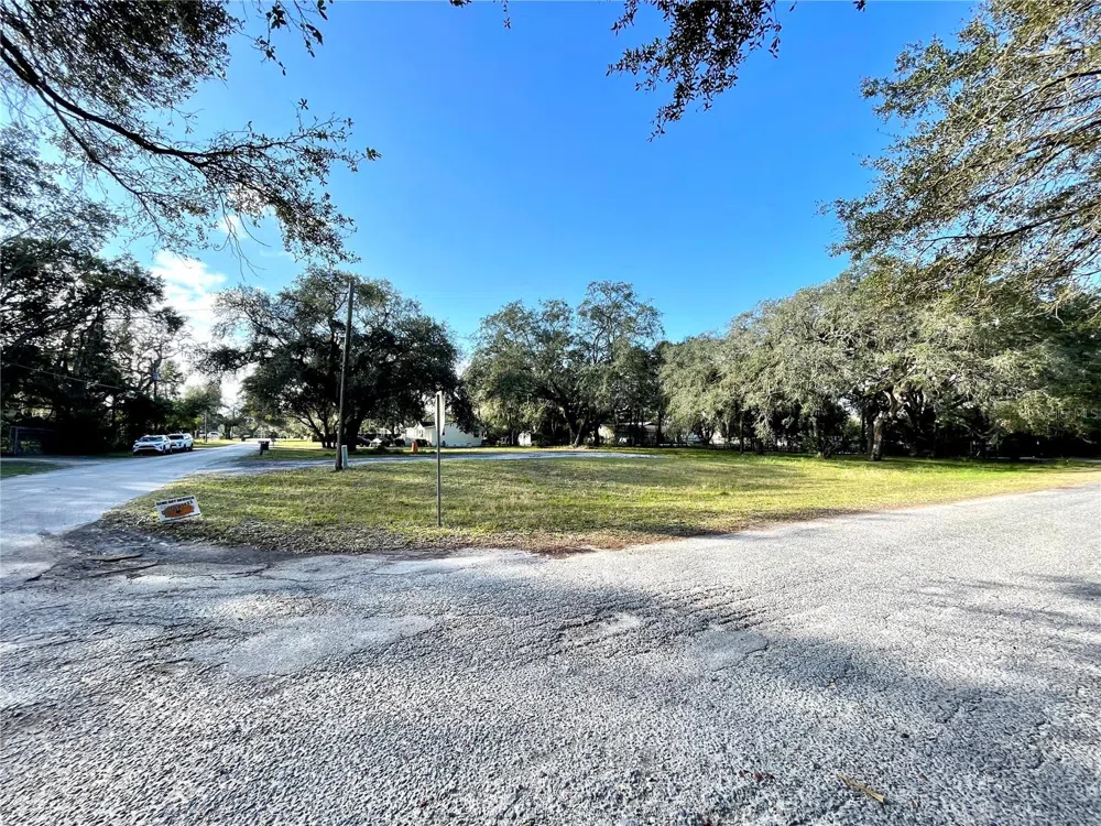 14820 15TH STREET Lutz, FL 33549