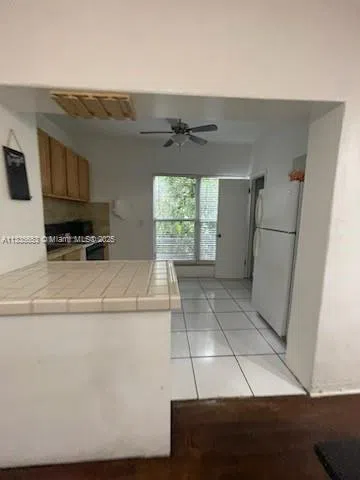 2811 Indian Creek Dr Miami Beach, FL 33140