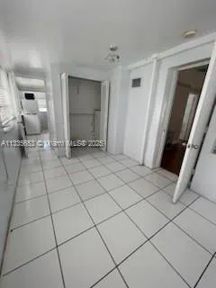 2811 Indian Creek Dr Miami Beach, FL 33140