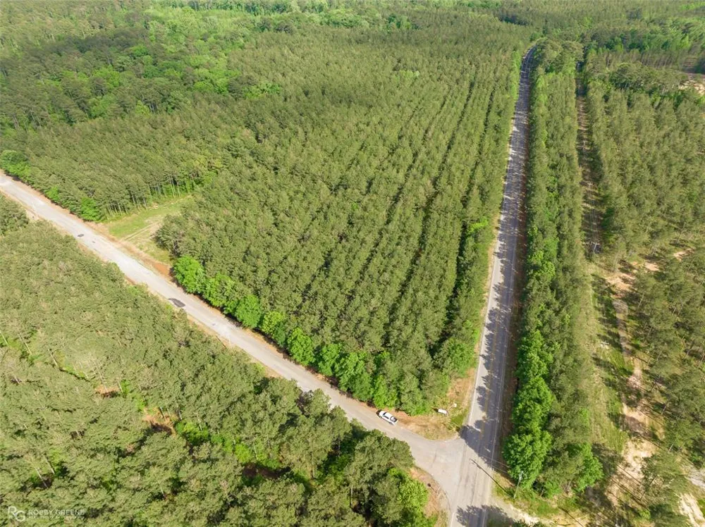 14390 LA HIGHWAY 157 Benton, LA 71006
