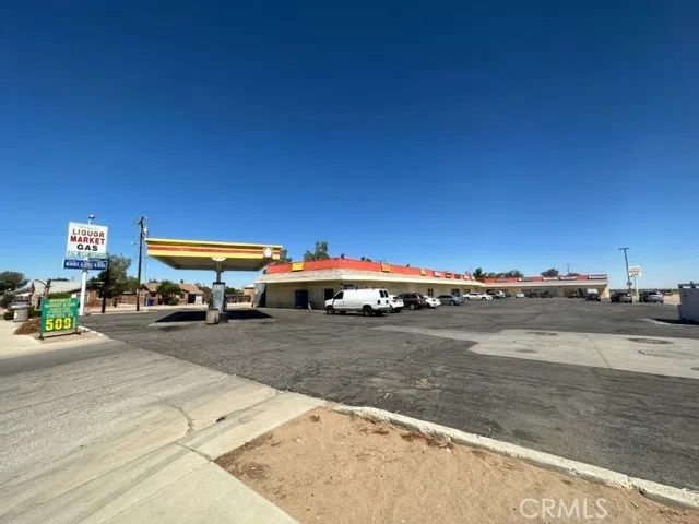 11424 Chamberlaine Way #8 & 9 Adelanto, CA 92392
