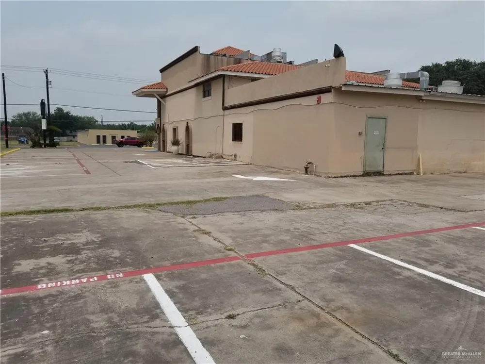 2708 Texas Boulevard Weslaco, TX 78599