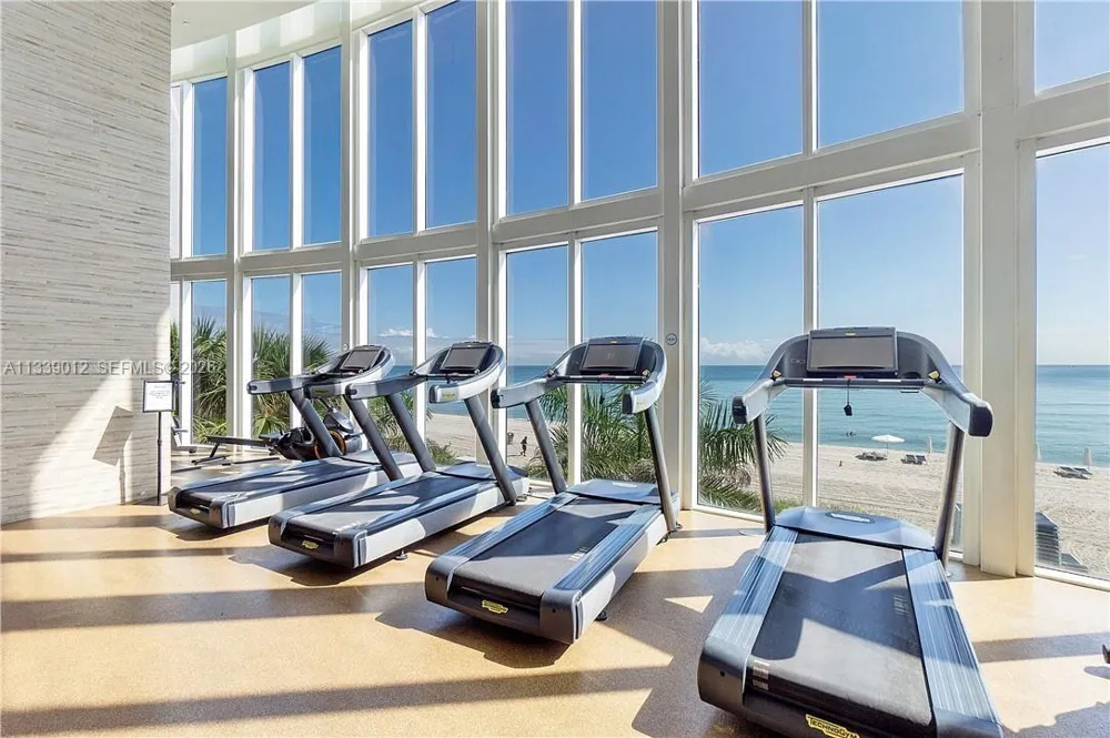 16001 Collins Ave #3201 Sunny Isles Beach, FL 33160