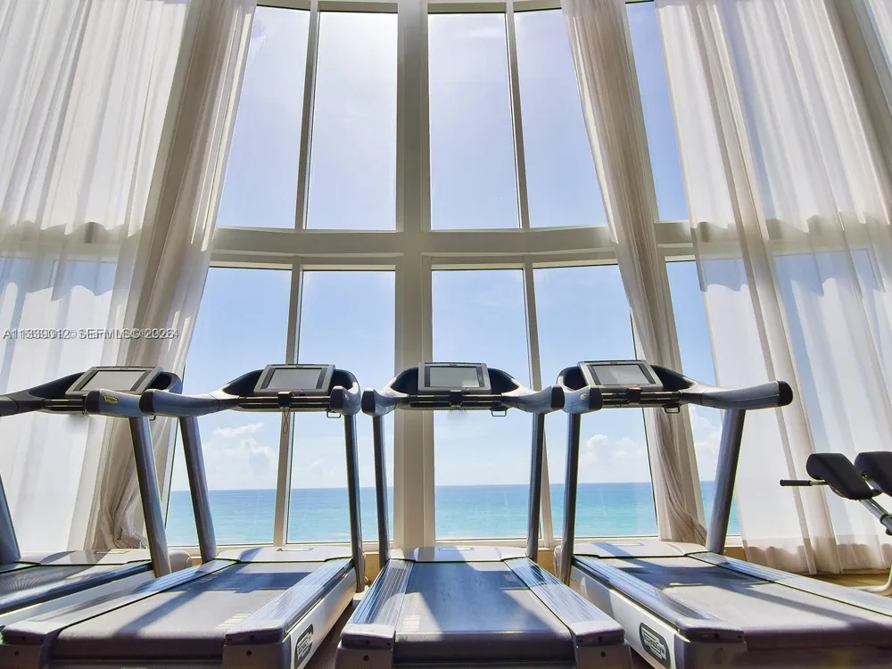 16001 Collins Ave #3201 Sunny Isles Beach, FL 33160