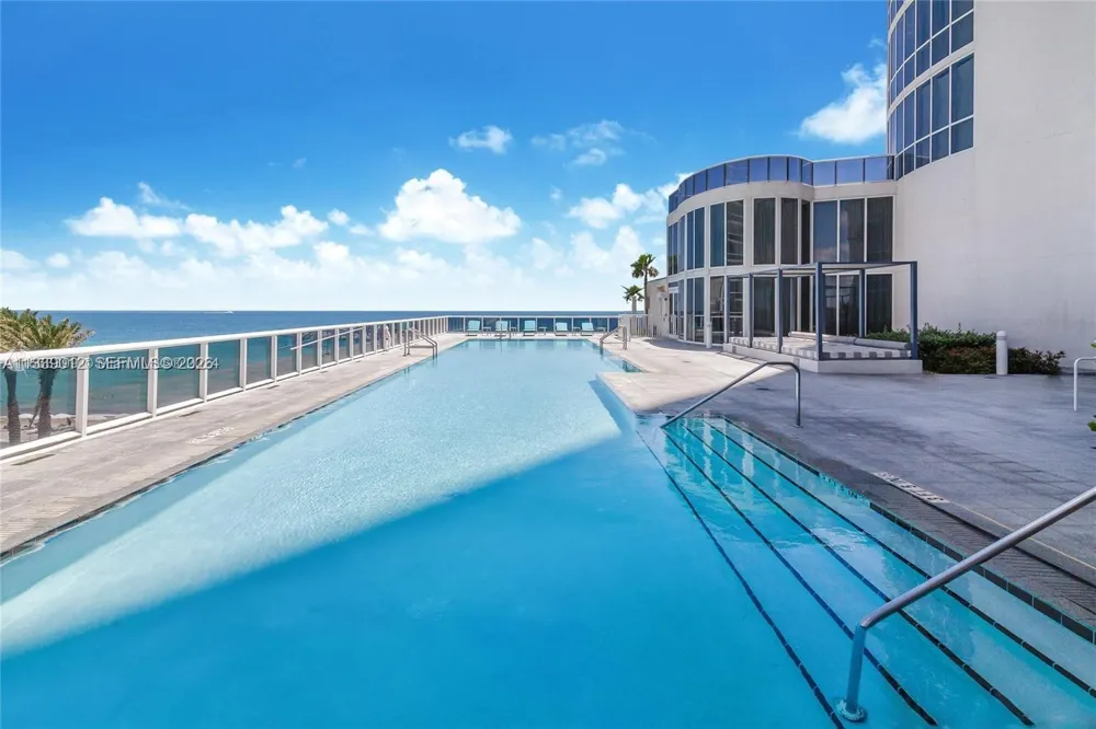 16001 Collins Ave #3201 Sunny Isles Beach, FL 33160