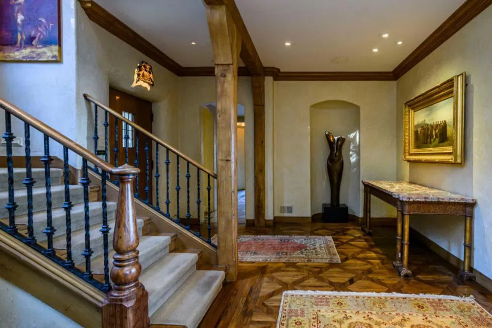 3085 Ralston Avenue Hillsborough, CA 94010