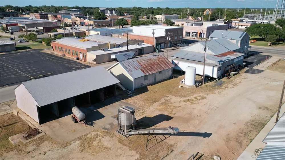 9 Clay Street Nocona, TX 76255