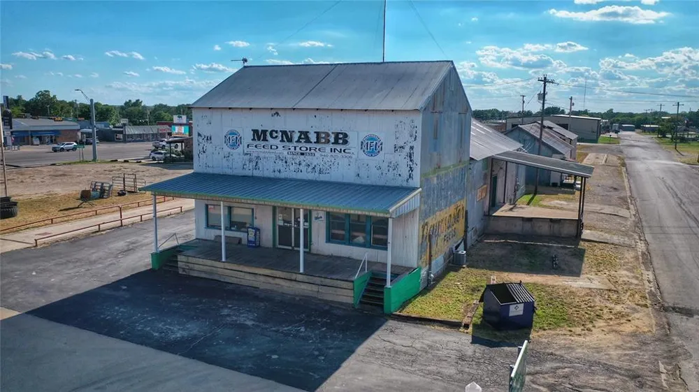 9 Clay Street Nocona, TX 76255