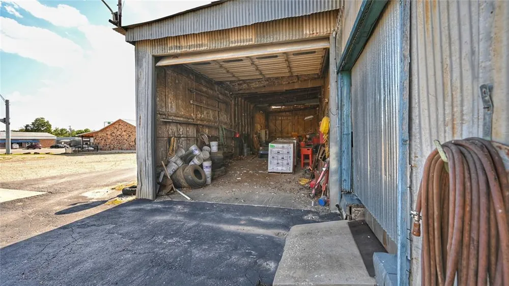 9 Clay Street Nocona, TX 76255