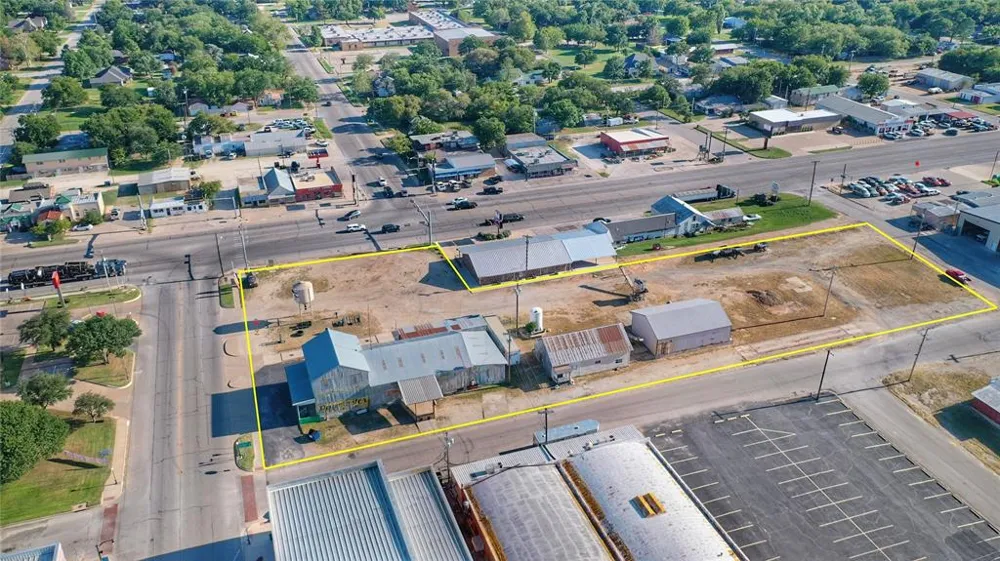 9 Clay Street Nocona, TX 76255