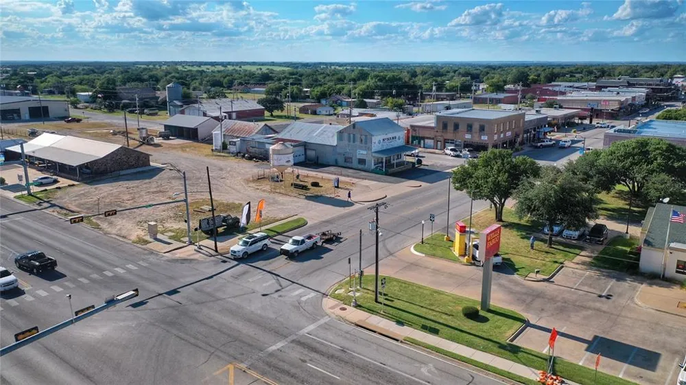 9 Clay Street Nocona, TX 76255