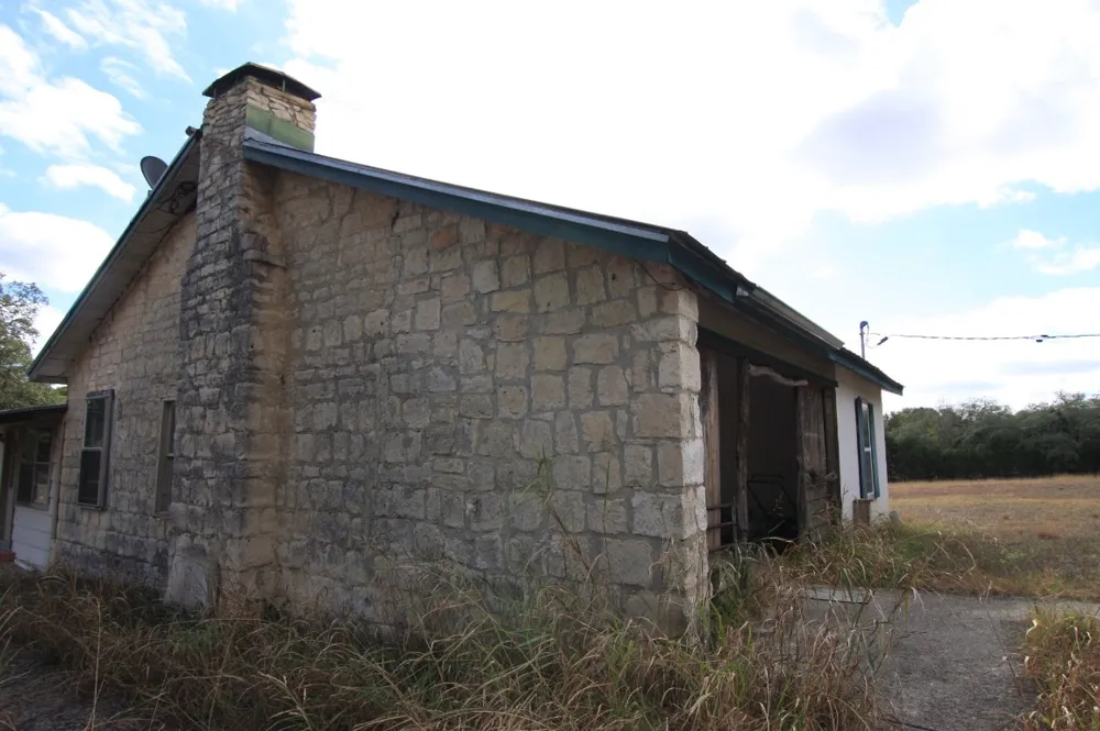 8170 US Hwy 281 Highway Blanco, TX 78606
